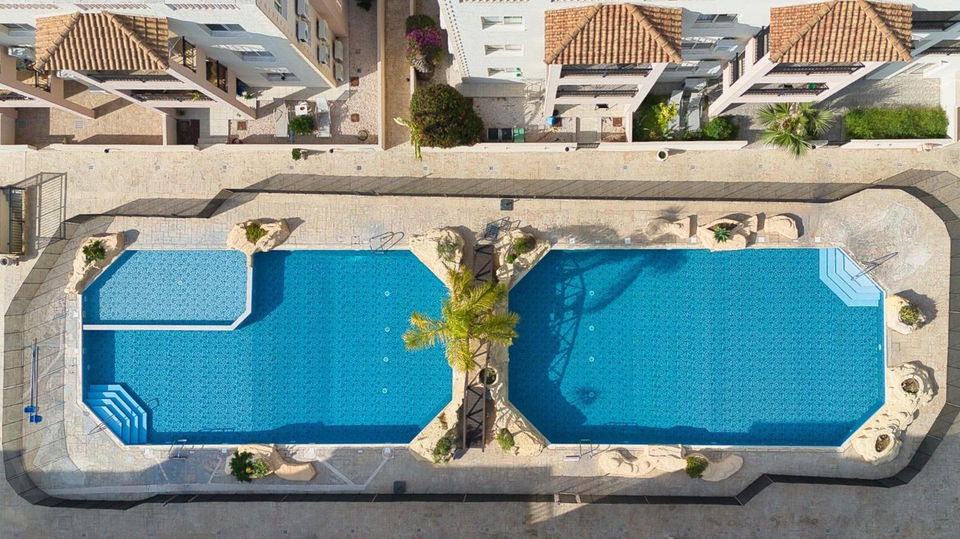 Royal Seacrest F G6 Apartment Пафос Екстериор снимка
